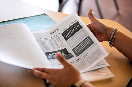 MIKAELA MACKENZIE / FREE PRESS
Copies of The Earl Grey Press at Earl Grey School on Thursday, Oct. 23, 2025. 
For Melissa story.
Free Press 2025