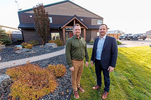 MIKE DEAL / FREE PRESS
Glen Veenstra (right), co-owner and CEO of Pine Creek Homes, with his brother, Josh Veenstra (left), who is also co-owner and President of Pine Creek Homes. The family-owned homebuilding company located at 904 Redonda Street, has operated for around 40 years.
Reporter: Aaron Epp
251024 - Friday, October 24, 2025.