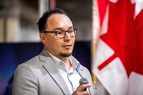 MIKAELA MACKENZIE / FREE PRESS
Ryan Bear, acting CEO of the Southern ChiefsՠOrganization, speaks at the under-construction Wehwehneh Bahgahkinahgohnʢuilding on Friday, Oct. 24, 2025. 
For Tyler/feature story.
Free Press 2025