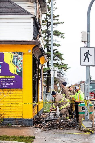 MIKAELA MACKENZIE / FREE PRESS

Firefighters clean up the scene of a convenience store fire at 1521 Logan Avenue on Tuesday, Oct. 28, 2025. 


Free Press 2025