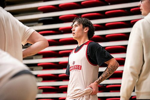 MIKAELA MACKENZIE / FREE PRESS

Guard Kato Jaro during Winnipeg Wesmen men&#039;s basketball practice at the Duckworth Centre on Wednesday, Oct. 29, 2025.

For Josh story.
Free Press 2025