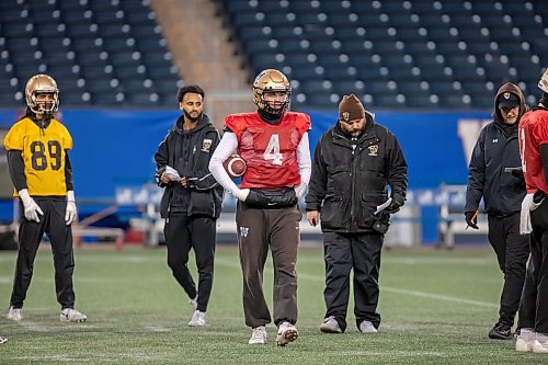 BROOK JONES/FREE PRESS
University of Manitoba Bisons quarterback Jackson Tachinski (No. 4) during practice on Oct. 22.