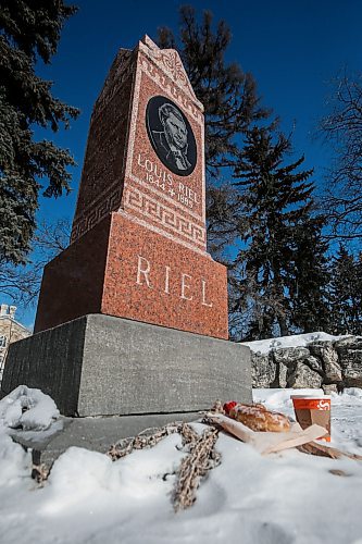 JOHN WOODS / FREE PRESS
Offerings of tobacco, sage, bread and coffee were placed at the base of the Riel monument on Louis Riel Day Monday, February 17, 2025.
Reporter: standup
