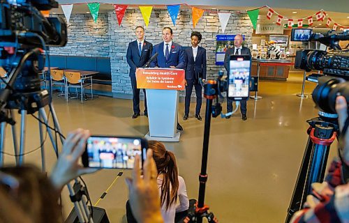 MIKE DEAL / FREE PRESS
Premier Wab Kinew and Health, Seniors and Long-Term Care Minister Uzoma Asagwara announce that the government has been expanding hospital capacity across the province with 323 fully staffed beds since October 2023, including 10 new intensive care unit (ICU) beds this year, during a press conference in the atrium of the St. Boniface Hospital Monday morning.
Reporter: Nicole Buffie
251103 - Monday, November 03, 2025.