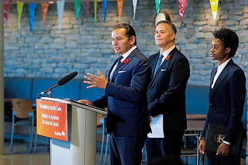 MIKE DEAL / FREE PRESS
Premier Wab Kinew and Health, Seniors and Long-Term Care Minister Uzoma Asagwara announce that the government has been expanding hospital capacity across the province with 323 fully staffed beds since October 2023, including 10 new intensive care unit (ICU) beds this year, during a press conference in the atrium of the St. Boniface Hospital Monday morning.
Reporter: Nicole Buffie
251103 - Monday, November 03, 2025.