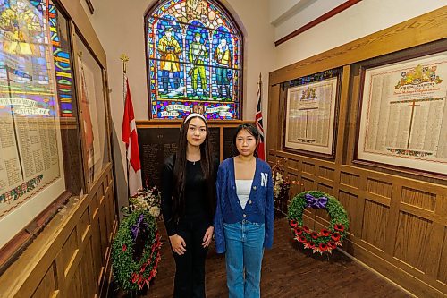 MIKE DEAL / FREE PRESS
Grade 12 co-presidents at Daniel McIntyre Collegiate, Jamie Soriano (left) and Juliana Chan, in the memorial alcove.
The memorial alcove at Daniel McIntyre Collegiate for students and staff who fought in the First and Second World Wars.
Reporter: Kevin Rollason
251103 - Monday, November 03, 2025.