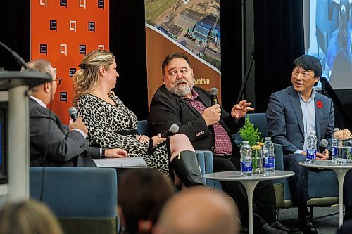 MIKE DEAL / FREE PRESS
MCC President and CEO Chuck Davidson (left) hosts a panel discussion with (from left) Carly Edmundson, CentrePort Canada Inc., David Kakuktinniq, Sakku Investments Corporation & Nukik Corporation, and Chris Avery of Arctic Gateway Group, during the Manitoba Chambers of Commerce breakfast event at the Delta Winnipeg Hotel Wednesday morning.
Reporter: Aaron Epp
251105 - Wednesday, November 05, 2025.