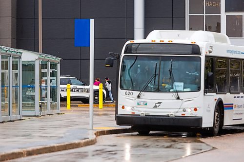 MIKE DEAL / FREE PRESS
A Winnipeg Police vehicle parked next to the transit loop at Polo Park Shopping Centre Friday afternoon.
250919 - Friday, September 19, 2025.