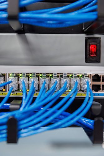 MIKE DEAL / FREE PRESS
Illustration for Network Servers story
Reporter: Julia-Simone Rutgers
251110 - Monday, November 10, 2025.