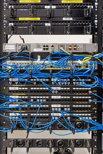 MIKE DEAL / FREE PRESS
Illustration for Network Servers story
Reporter: Julia-Simone Rutgers
251110 - Monday, November 10, 2025.