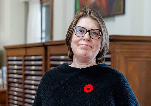 MIKE DEAL / FREE PRESS
Manitoba’s first Seniors Advocate, Leigh Anne Caron at the Legislative Building.
Reporter: Carol Sanders
251110 - Monday, November 10, 2025.