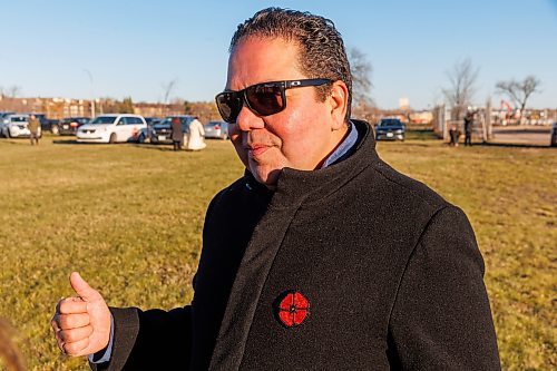 MIKE DEAL / FREE PRESS
Chief Gordon BlueSky, Chairperson, Treaty One Nations, speaks after the announcement.
Doug Eyolfson, the MP for Winnipeg West, and Ben Carr, the MP for Winnipeg South Centre, announce that Build Canada Homes is accepting Requests for Qualifications (RFQ) for the partial redevelopment of the Naawi-Oodena property. The parcel on the Canada Lands Company portion of the site will deliver 320 homes.
Other VIP’s in attendance were; Bernadette Smith, Minister of Housing, Addictions and Homelessness, Ginette Lavack, MP for St. Boniface—St. Vital, Winnipeg Mayor, Scott Gillingham, and Chief Gordon BlueSky, Chairperson, Treaty One Nations.
Reporter: Nicole Buffie
251112 - Wednesday, November 12, 2025.