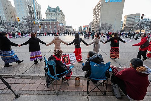 Ruth Bonneville / Free Press 

LOCAL - justice rally

Photo of Families of Shawn Lamb victims and supporters in round dance with drummers in the centre of Broadway and Main Street Thursday.  

Families of Shawn Lamb victims rally against his release at the corner of Broadway and Main Street outside train station Thursday. 

See Story by Chris. 


Nov 13th,, 2025
