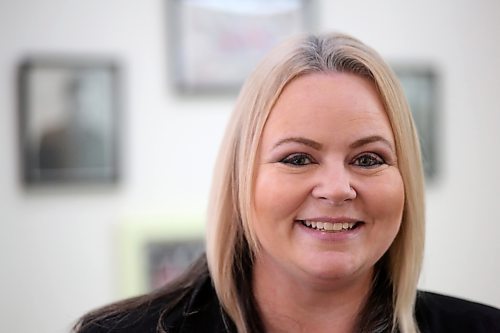 Hair Today Mall Barbers owner Lindsay Dietrich. (Matt Goerzen/The Brandon Sun)