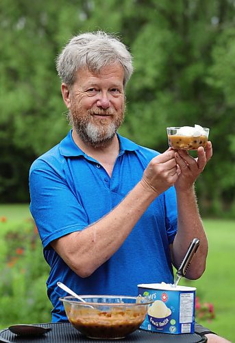 RUTH BONNEVILLE / WINNIPEG FREE PRESS
RECIPE BOOK - Muskeg Pudding
Photos of Grant Anderson’s Muskeg Pudding (similar to a bread pudding) recipe for the cookbook. Verticals of pudding in oven dish and served with ice cream.
Eva Wasney
July 11th, 2022