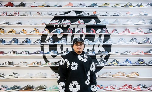 JOHN WOODS / WINNIPEG FREE PRESS
Rodney Francisco, co-owner of the Collab Shop, is photographed in his Exchange District store Monday, December 1, 2025. His business is participating in the Exchange District Biz annual “Shop Local, Shop The Exchange” campaign this month.
reporter: aaron