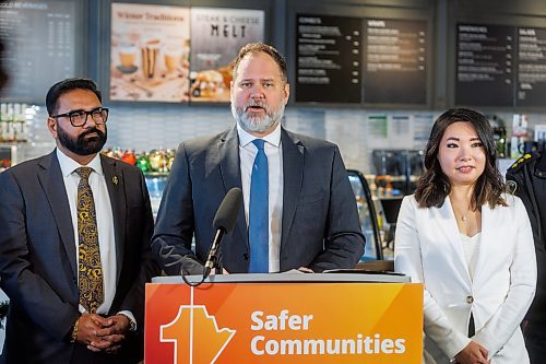 MIKE DEAL / FREE PRESS
Justice Minister Matt Wiebe announces that the Manitoba government will be launching a new Business Security Rebate Program to help businesses repair property damage and make security upgrades.
Flanked by Public Service Delivery Minister Mintu Sandhu (left) and Jennifer Chen (right), MLA for Fort Richmond.
The event was held at Coffee Culture, 2864 Pembina Hwy, and other speakers included, Public Service Delivery Minister Mintu Sandhu, Kris Barnier, vice president central, Restaurants Canada, and Tyler Slobogian, senior policy analyst, Prairies and Northern Canada.
Reporter: Chris Kitching
251211 - Thursday, December 11, 2025.
