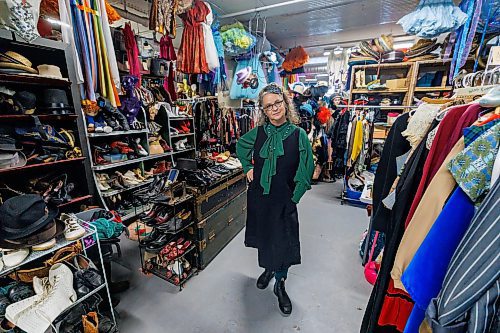 MIKE DEAL / FREE PRESS
Kristen Andrews, Owner/manager of Ragpickers (90 Annabella St), one of Winnipeg's longstanding secondhand clothing stores which now mainly services film and theatre.
Reporter: Conrad Sweatman
251210 - Wednesday, December 10, 2025.