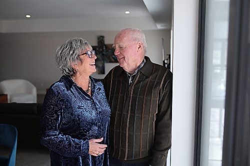 17122025
Diane and Gord Peters in their condo at Riverside Lifestyle Estates in Brandon.
(Tim Smith/The Brandon Sun)