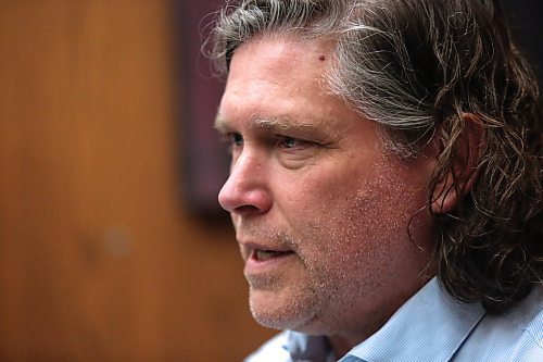 Brandon Mayor Jeff Fawcett answers a question during an end of the year interview with Brandon Sun reporter Alex Lambert at city hall on Dec. 22. (Matt Goerzen/The Brandon Sun)