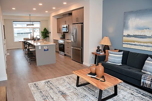 Todd Lewys / Free Press
Like the great room, the dining area’s rear wall is occupied by a large window that lets in tons of natural light.