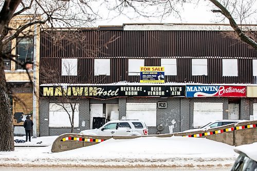 MIKAELA MACKENZIE / FREE PRESS

The vacant Manwin Hotel on Main Street on Tuesday, Dec. 30, 2025.  

For Nicole story.
Free Press 2025