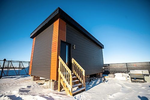 MIKAELA MACKENZIE / FREE PRESS

A Golf Haven example build on Wednesday, Dec. 31, 2025.
The new business builds golf simulator sheds and does commercial golf simulator installations.

For Aaron story.
Free Press 2025