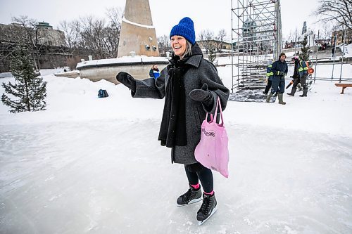 MIKAELA MACKENZIE / FREE PRESS

The Forks CEO Sara Stasiuk skates on the Nestawaya river trail on opening day on Thursday, Jan. 1, 2026.

For Melissa story.
Free Press 2026