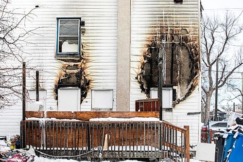 MIKAELA MACKENZIE / FREE PRESS


The scene of a fire at 442 McDermot Avenue on Friday, Jan. 2, 2026.

For Ѡstory.
Free Press 2026