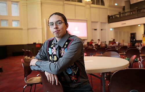 Ruth Bonneville / Free Press
LOCAL - Anishinaabemowin Language Program
Aandeg Muldrew - co-ordinator for the Anishinaabemowin Language Program at the U of W.
Story on the launching of the first cohort of the new Anishinaabemowin Language Program at UW campus, in Convocation Hall Monday.
Story by Maggie
Jan 5th, 2026