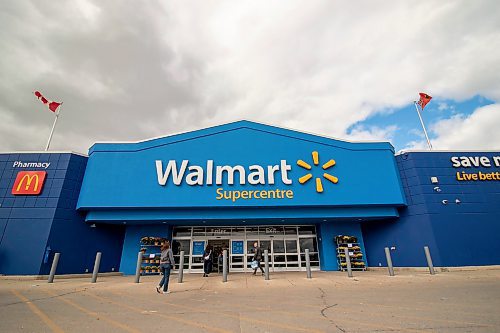 BROOK JONES/FREE PRESS
The Unicity Walmart store at 3655 Portage Ave. is pictured on the afternoon of Wednesday, Sept. 3, 2025.