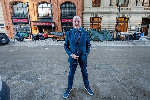 MIKE DEAL / FREE PRESS
Kenny Boyce, Manager of Film and Special Events, City of Winnipeg, outside a film set using Bailey's Restaurant at 185 Lombard Avenue, Wednesday.
Reporter: Malak Abas
260107 - Wednesday, January 07, 2026.