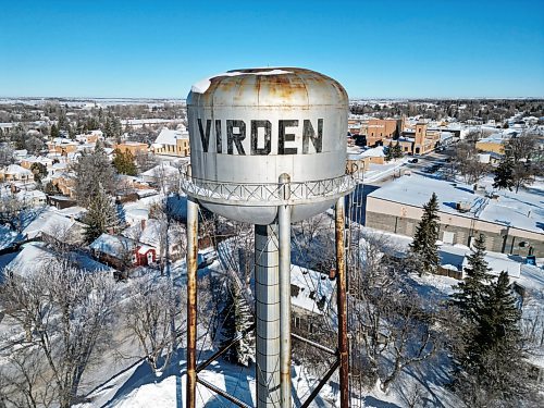 07012026
The historic water tower in Virden towers above the town on a sunny Wednesday. 
(Tim Smith/The Brandon Sun)default