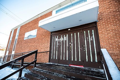 MIKAELA MACKENZIE / FREE PRESS
Abu Bakr Al-Siddique mosque and community centre, at the corner of Ellice Avenue and Home Street, on Thursday, Jan. 8, 2026.
For Scott story.
Free Press 2026