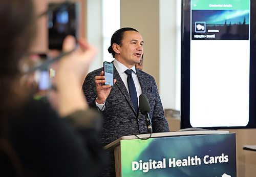 Premier Wab Kinew and Health, Seniors and Long-Term Care Minister Uzoma Asagwara announce the New Digital Health Card  for Manitobans at news conference in Winnipeg on Monday. (Ruth Bonneville/Winnipeg Free Press) 