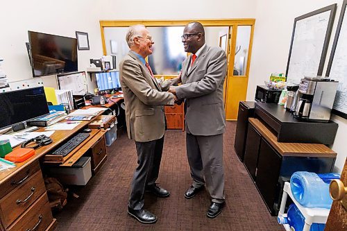 The new leader of the Manitoba Liberal Party, Willard Reeves, is greeted by former leader Jon Gerrard in the office of the Liberal Party at the Manitoba Legislative Building on Oct. 1. (Mike Deal/Winnipeg Free Press files)