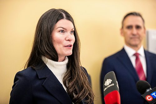 MIKAELA MACKENZIE / FREE PRESS
Katie Hall Hursh, board chair, speaks at the unveiling of a newer Gamma Knife brain surgery unit at the Health Sciences Centre on Monday, Jan. 19, 2026.
For Maggie story.
Free Press 2026