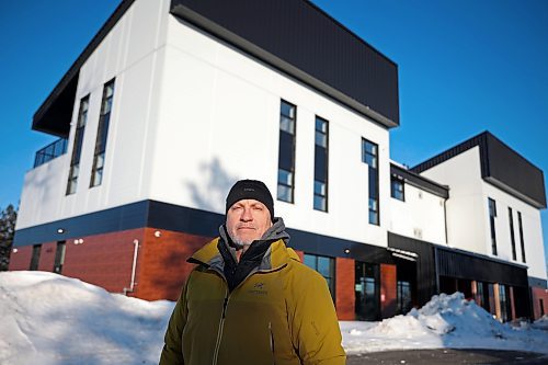 19012026
Ross Robinson, Executive Director for The John Howard Society of Brandon outside John Howard’s transitional housing facility on McGregor Avenue in Brandon on Monday.
(Tim Smith/The Brandon Sun)