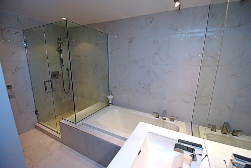 Todd Lewys / Free Press 
Spa-like amenities await in the luxurious ensuite.
