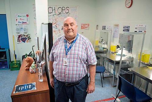 Bill Sinclair, president and CEO of The Neighbourhood Group (TNG) Community Services which includes the Kensington Market Overdose Prevention Site (KMOPS) poses for a portrait at the site in Toronto, Ontario on January 13, 2026. (Photo by Marta Iwanek for The Winnipeg Free Press)