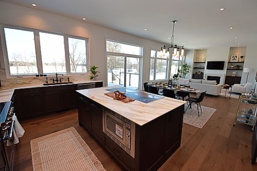 Todd Lewys / Free Press
A glass-filled rear wall makes it possible to enjoy gorgeous river views from every space in the main living area.