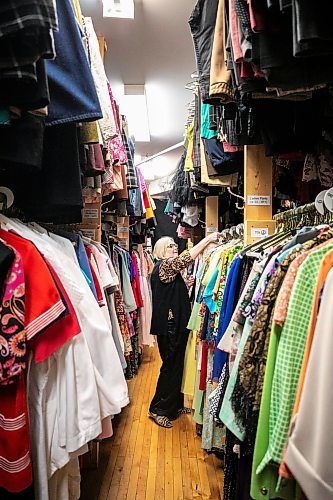 MIKAELA MACKENZIE / FREE PRESS

Jan Malabar at Harlequin Costume on Thursday, Feb. 5, 2026.

For Aaron Epp story.
Free Press 2026