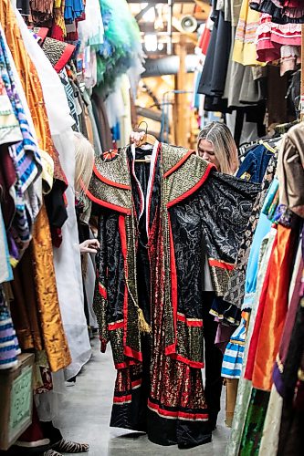 MIKAELA MACKENZIE / FREE PRESS

The Mikado costumes in cold storage at Harlequin Costume on Thursday, Feb. 5, 2026.

For Aaron Epp story.
Free Press 2026