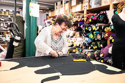 MIKAELA MACKENZIE / FREE PRESS

Mila Tsibulski cuts out pieces for dance bodysuits at Harlequin Costume on Thursday, Feb. 5, 2026.

For Aaron Epp story.
Free Press 2026