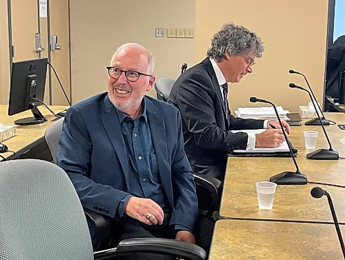 Ruth Bonneville / Free Press 

Local  Katz arrives for hearing 

Former Winnipeg mayor Sam Katz took the stand on the third day of the inquiry, smiling as he entered the hearing room Thursday. 


Feb 12th,  2026