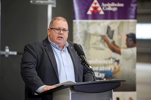 23022026
Mark Frison, President and CEO of Assiniboine College, speaks during the kickoff for the construction of the Medical Laboratory Technology and Combined Laboratory &amp; X-Ray Technology program spaces at AC on Monday.
(Tim Smith/The Brandon Sun)
