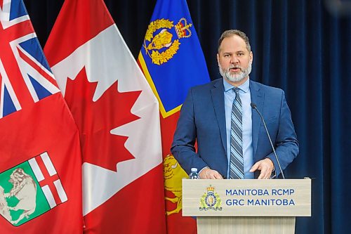 MIKE DEAL / FREE PRESS
Manitoba Justice Minister Matt Wiebe speaks during the press conference.
Assistant Commissioner Scott McMurchy, Commanding Officer, RCMP Manitoba, along with Supt. Jeff Asmundson, Manitoba Integrated Law Enforcement Team and Manitoba Justice Minister Matt Wiebe hold a press conference at the Manitoba RCMP headquarters to provide details on Project Derry where twenty-seven people have been charged, so far, as part of a sustained police investigation into a drug trafficking network operating on the Bunibonibee Cree Nation.
Reporter: Chris Kitching
251212 - Friday, December 12, 2025.