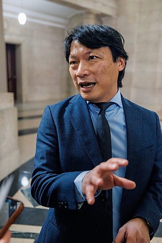 MIKE DEAL / FREE PRESS
Chris Avery, president and CEO, Arctic Gateway Group, talks to the media after the event.
Northern and Arctic Affairs Minister and Minister responsible for the Canadian Northern Economic Development Agency, Rebecca Chartrand and Business, Mining, Trade and Job Creation Minister Jamie Moses were joined by Chris Avery, president and CEO, Arctic Gateway Group, Carly Edmundson, president and CEO, CentrePort Canada Inc., and Nick Hays, president and CEO, Winnipeg Airports Authority, in the rotunda of the Manitoba Legislative Building to announce a new Manitoba trade alliance and sign a memorandum of understanding, Monday morning.
Reporter: Gabrielle Piche
260119 - Monday, January 19, 2026.