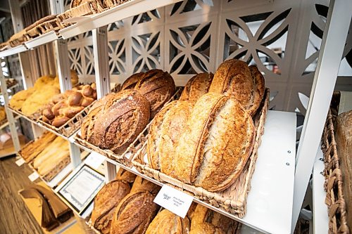 MIKAELA MACKENZIE / FREE PRESS

The Bread Box on Friday, Feb. 27, 2026. The retail bake shop opened this week, and was started by the people behind the Fort Garry Hotel featuring items that are typically baked for hotel guests.


For Aaron Epp story.
Free Press 2026