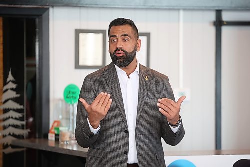 Obby Khan, leader of the Manitoba Progressive Conservative party, speaks during a fundraising breakfast organized by Brandon West MLA Wayne Balcaen at The Eagles Nest Bar and Grill in Brandon on Friday morning. Khan told the crowd of about 60 people that a Tory government under his leadership will "not make empty promises like our current government has done." See story on page A4. (Tim Smith/The Brandon Sun)